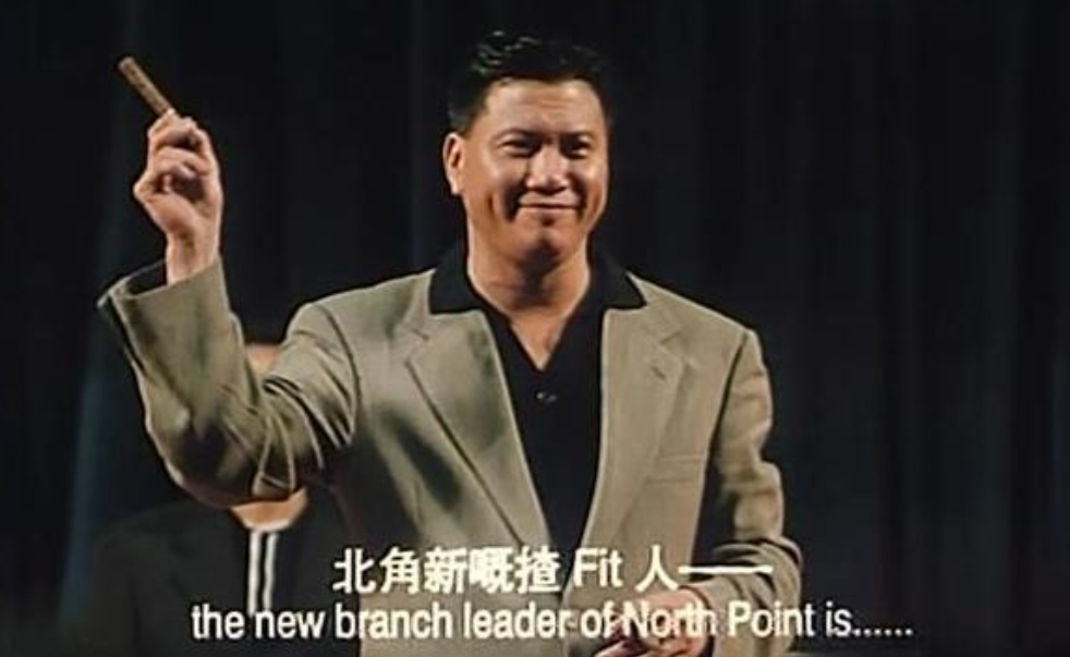 万梓良的不幸史：从影帝到街头"卖丑"，