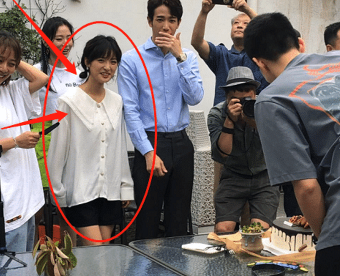 沈月暴瘦后多不上镜？生图是大家闺秀，镜头前