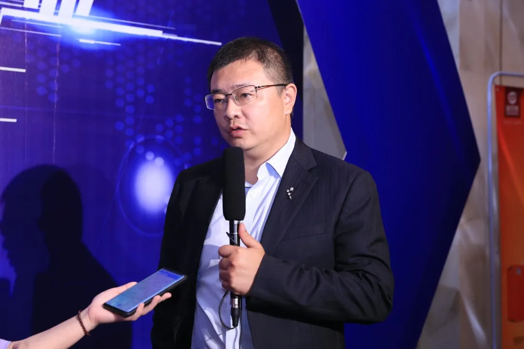 第八届闽商论坛在福州举办 探索数字经济时代的闽商新机遇