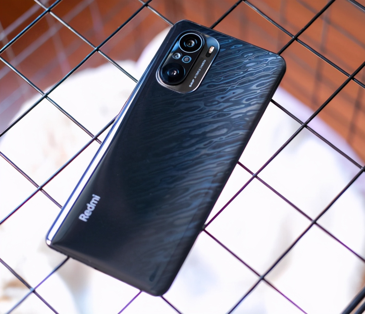 RedmiK40对比K40Pro，800元的差距在哪里？
