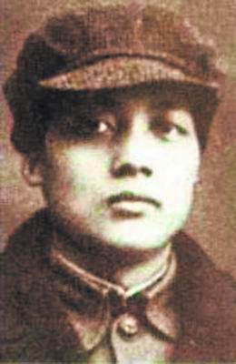 砸毁电台，悲壮的留守红军突围到油山后，陈毅