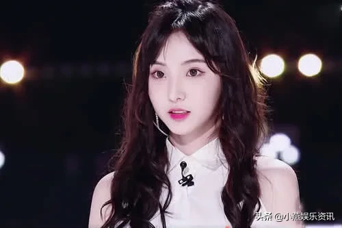 陈卓璇进入乃馨直播间，这不是我的直播时间吗