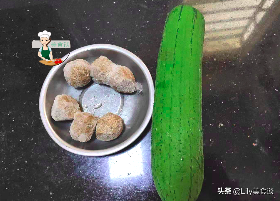 图片[4]-丝瓜牛肉丸汤做法步骤图 现在正当季-起舞食谱网