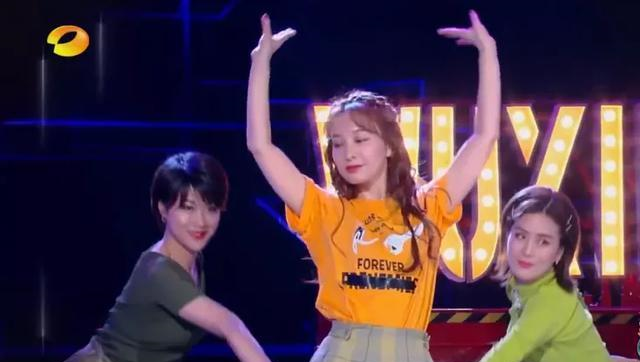 在《快乐大本营》多年却不锋芒毕露，真实的吴