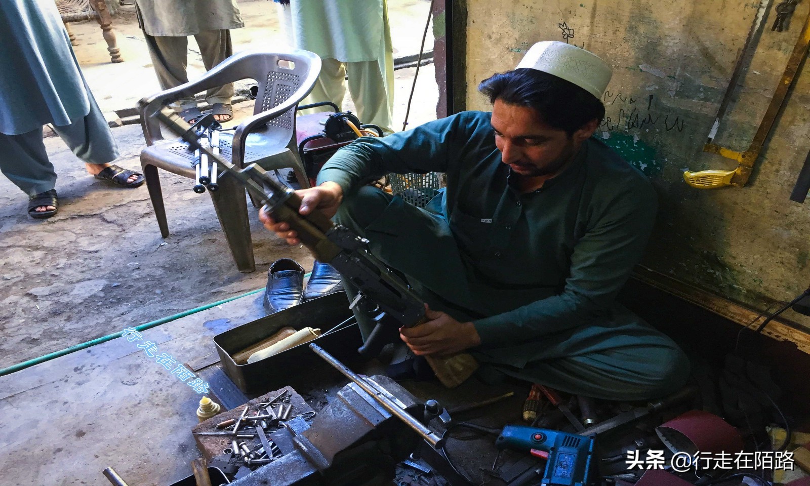 亚洲最大黑枪产地：你敢给原型我就敢仿造，导