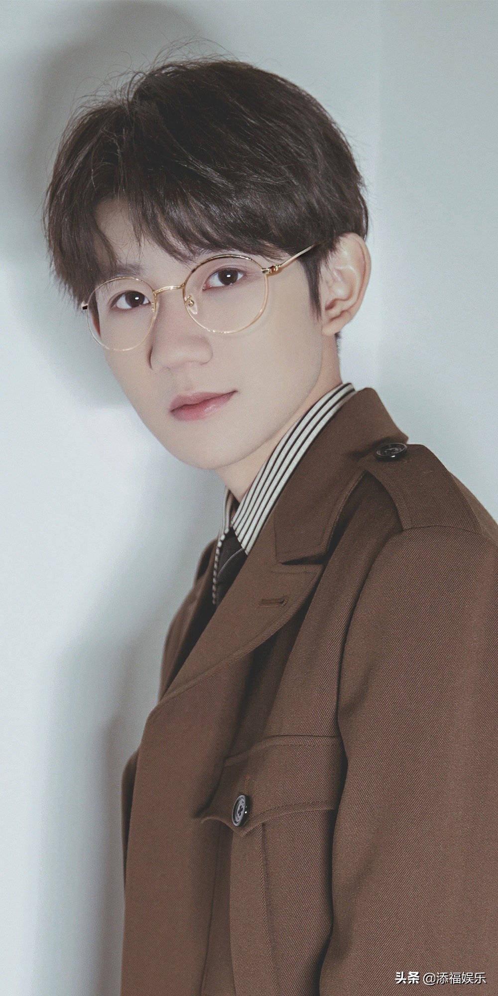 王源语录不光出现在统考试卷中，还出现在金句