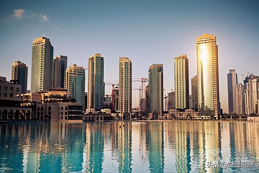 手里有60万，该“咬牙买房”还是“放入银行”？