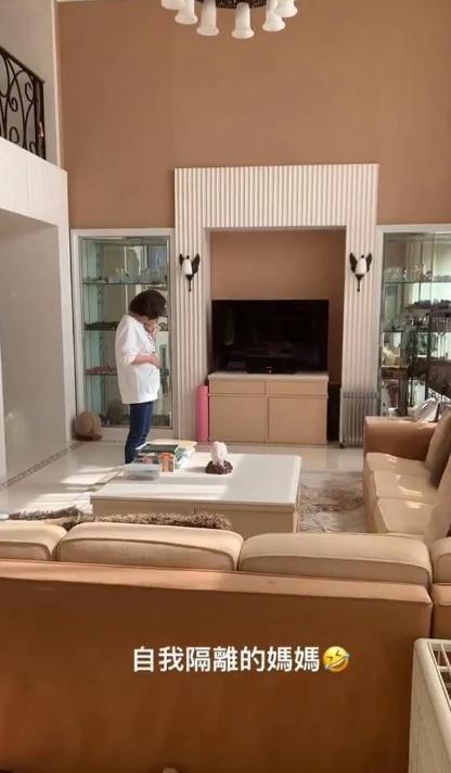 好事将近，窦骁与女友何超莲同居试婚？三太或已接受窦骁
