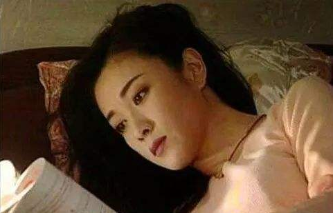 “最美妲己”傅艺伟：25岁爆红后息影经商败光家