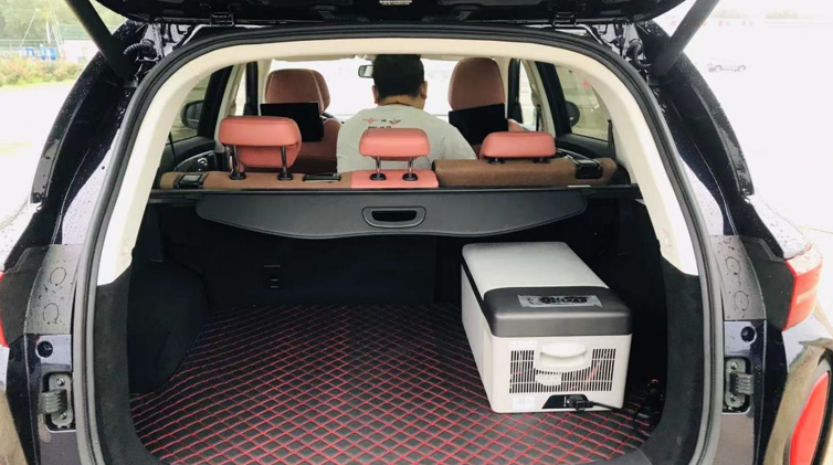 “亲和力”十足拉近人车距离，创维EV6有什么不一样？