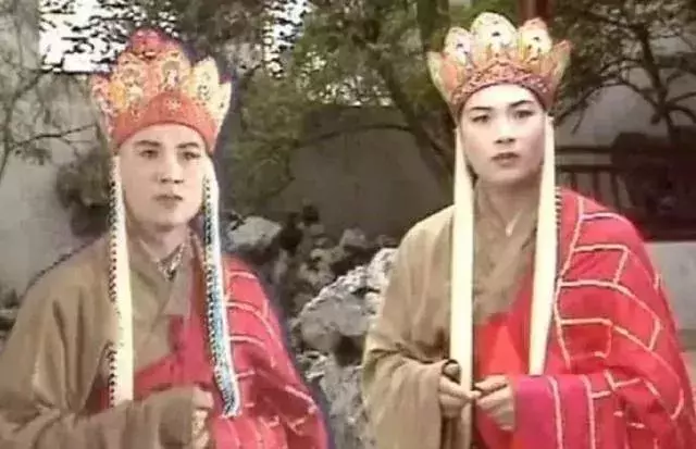 86版西游记特效都是怎么拍出来的?蹦床翻跟头,鱼缸是龙宫