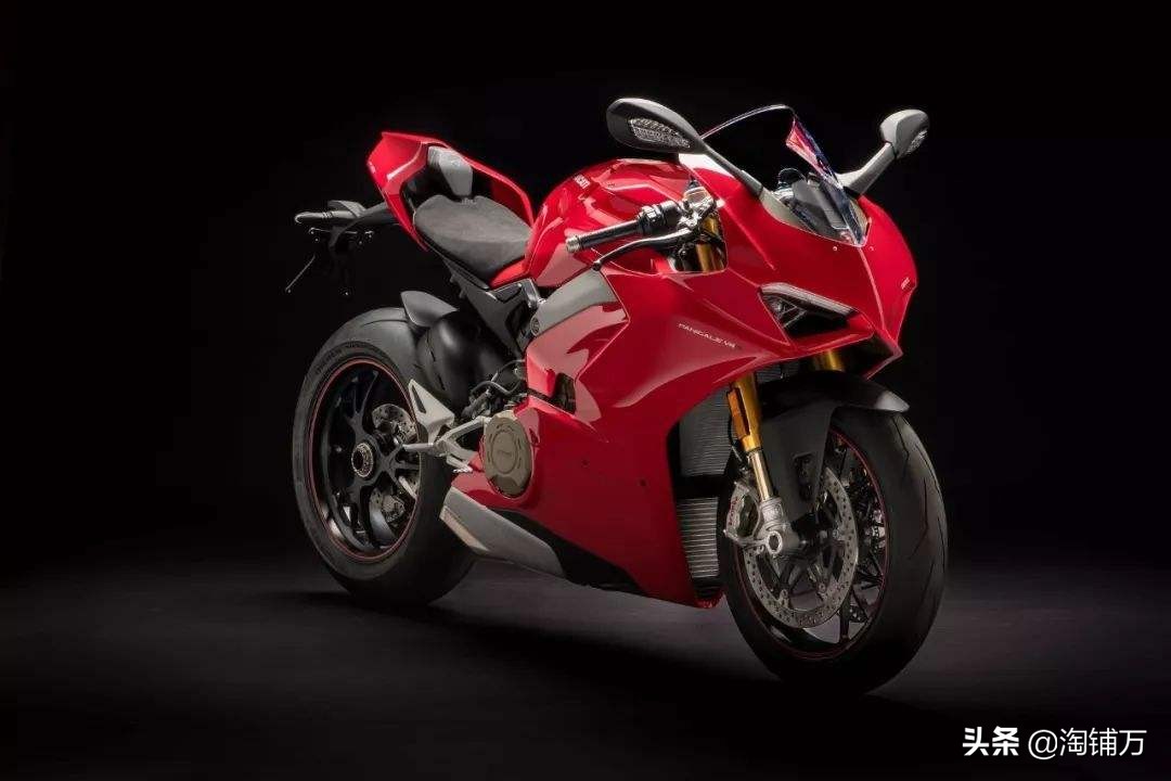 “翅膀加身”提升巨大 杜卡迪Panigale V4 S 2020款实拍