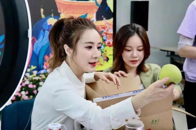 2020年这个暴利行业不要错过，再晚点进入可能就