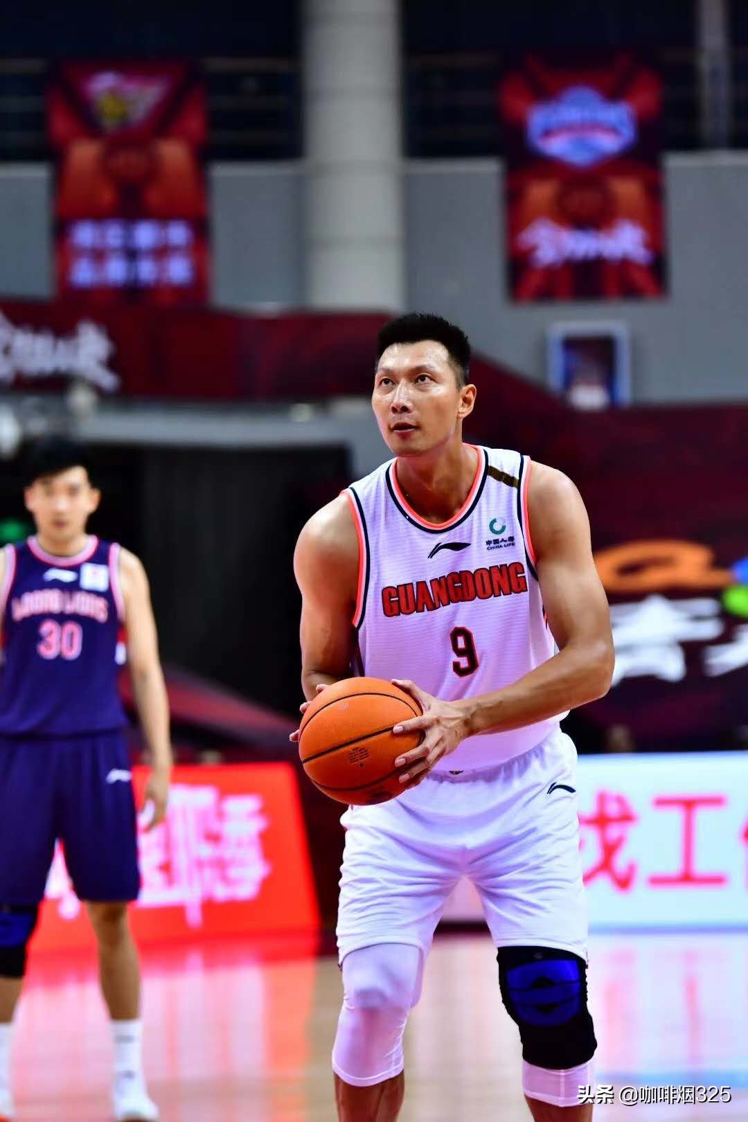 Du Feng of Yao Ming ump is become team member, yi Jianlian auspicious overcomes Juan Yi to appear hand in hand