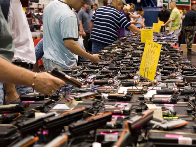 越战老兵杀伤力有多强？一人杀伤7名警察，家里