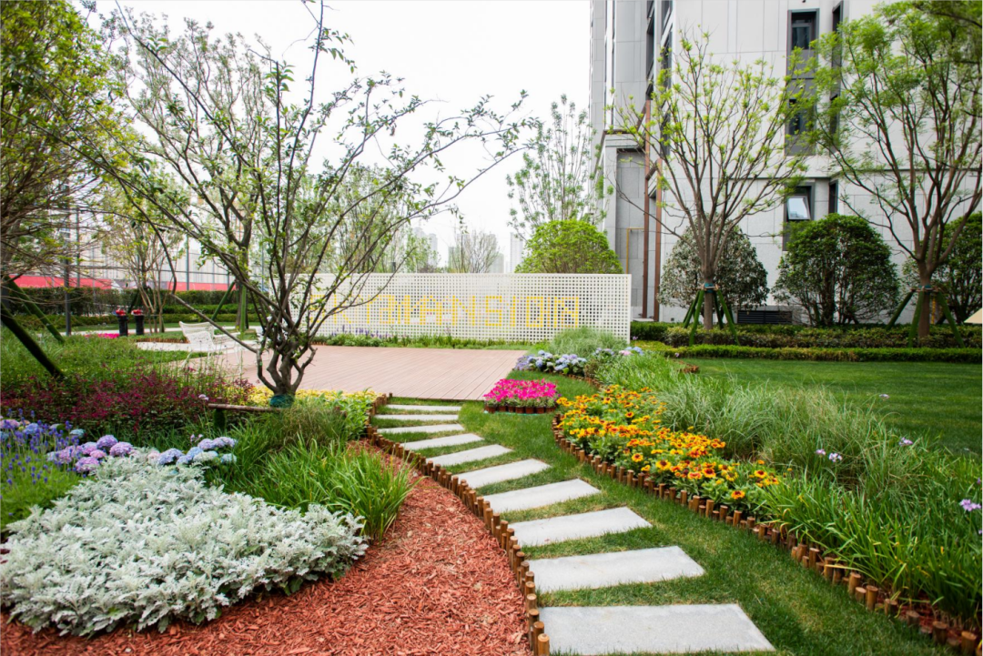 交房见证实力，建业品牌担当 