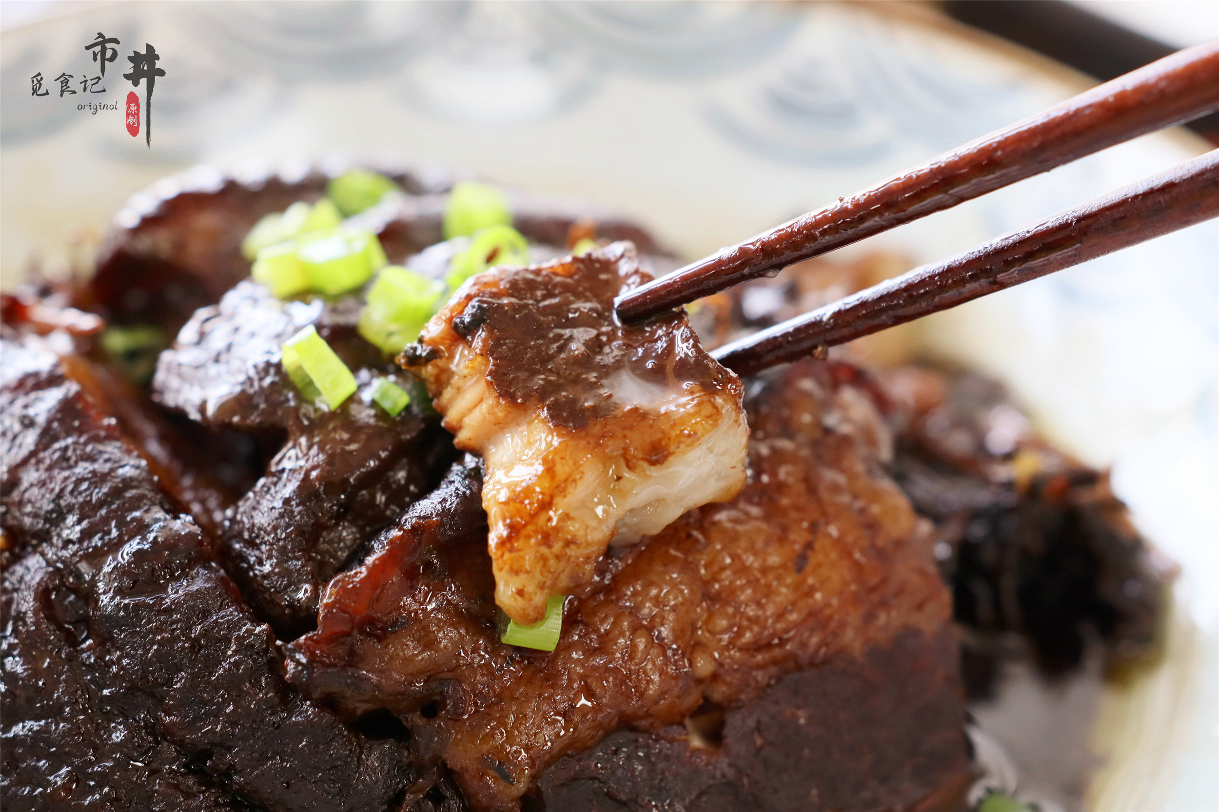 蒸梅菜扣肉，3個關鍵步驟別少，軟爛香醇肥而不膩，怎麼做都好吃