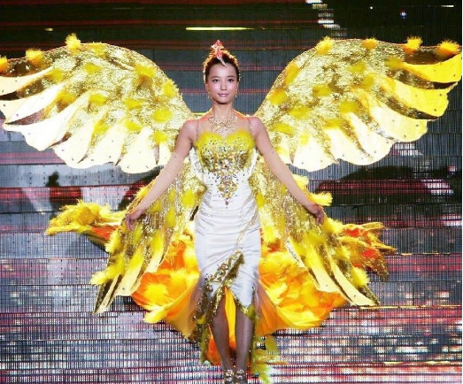 从与杨幂齐名到给蓝盈莹作配，被白百何抢了资