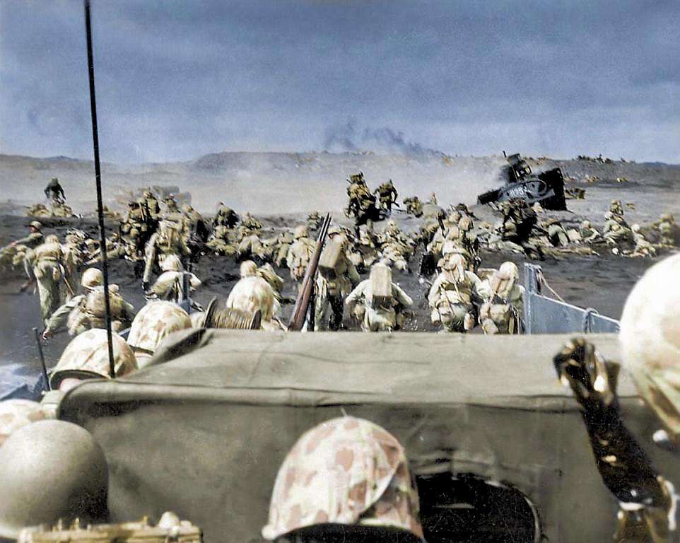 二战日本人有多强悍？美军：强攻日本会伤亡上