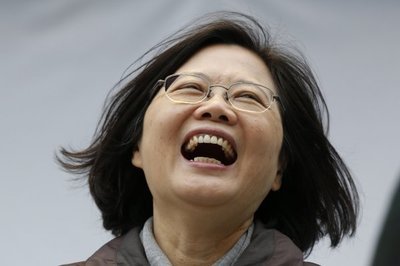 武统台湾为何时机未到？美国挑战中国底线，和平统一仍是第一选择