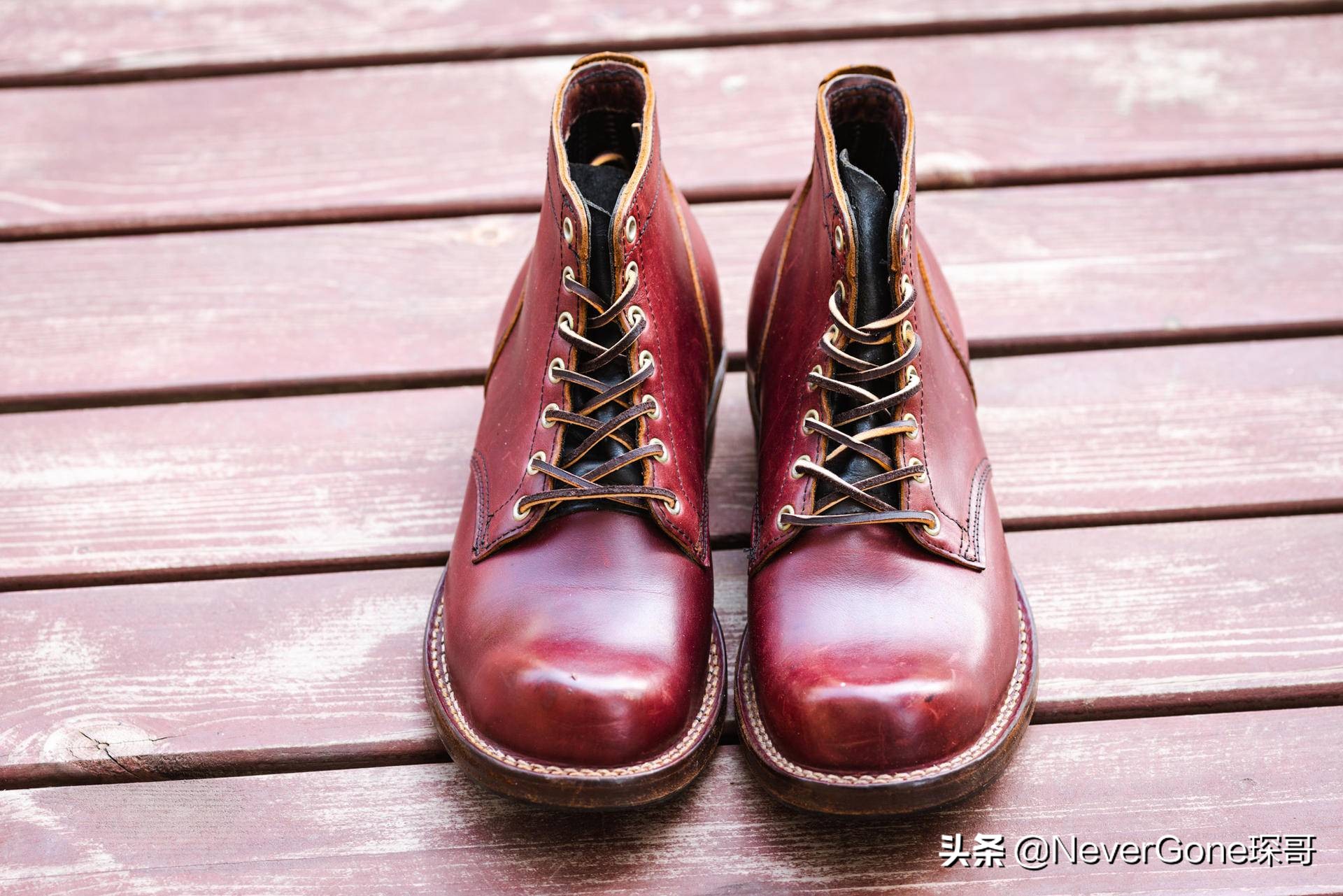 让人无法忽略的翘头——Viberg 310工装靴