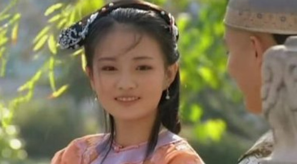 甄嬛传：难怪甄玉娆一生无子，你看雍正送了她啥？成全只是说说