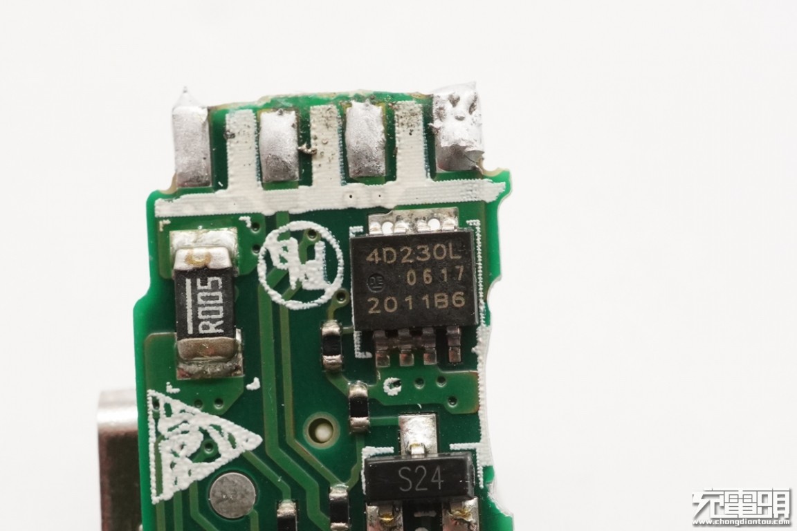 华为65W氮化镓快充充电器深度拆解，华为用户最好的充电器来了