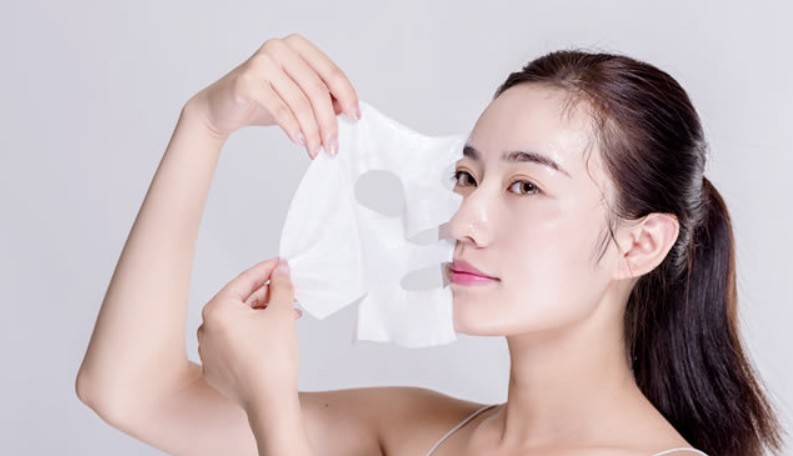 夏天被晒伤了怎么办？这份最全的“晒后修复”指南，请收好