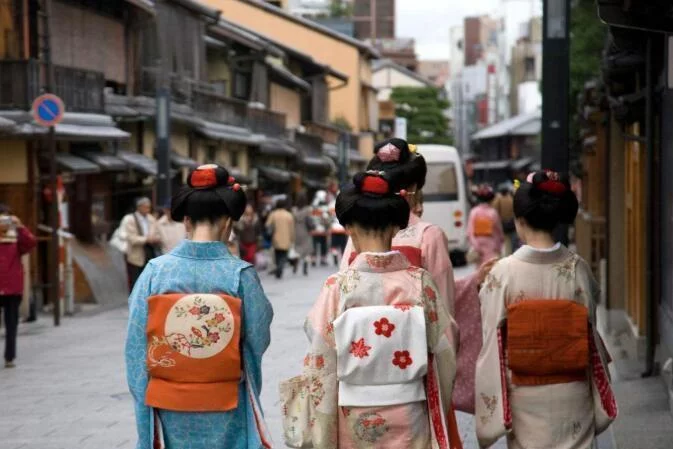 日本最尴尬的一个姓氏，无论取多好听的名字，