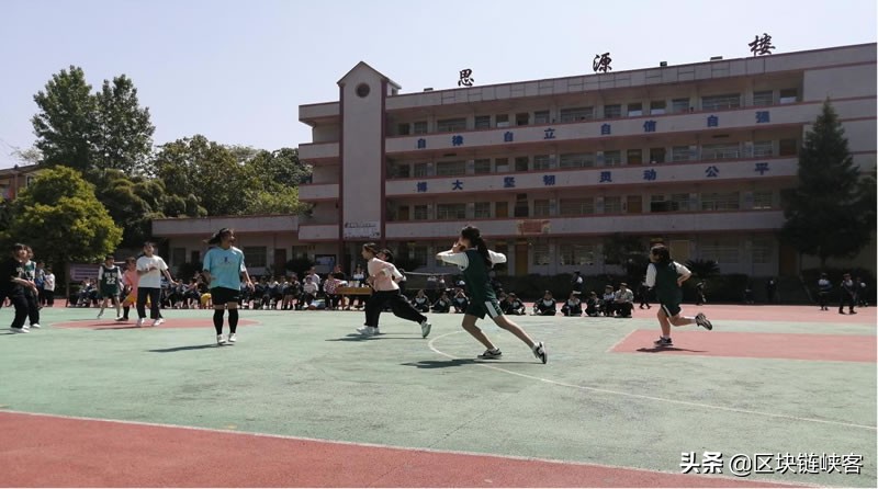 印江县合水中学第十八届校园篮球运动会(图2)