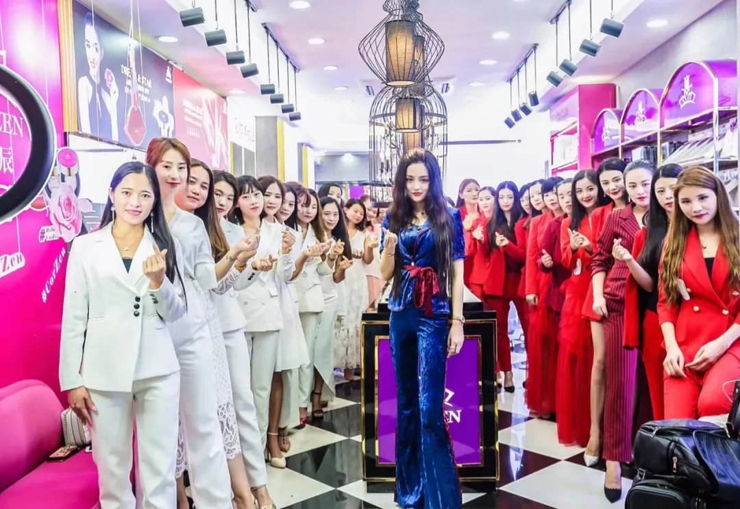 千万粉丝楠女王:最宠粉丝的主播是如何养成的?