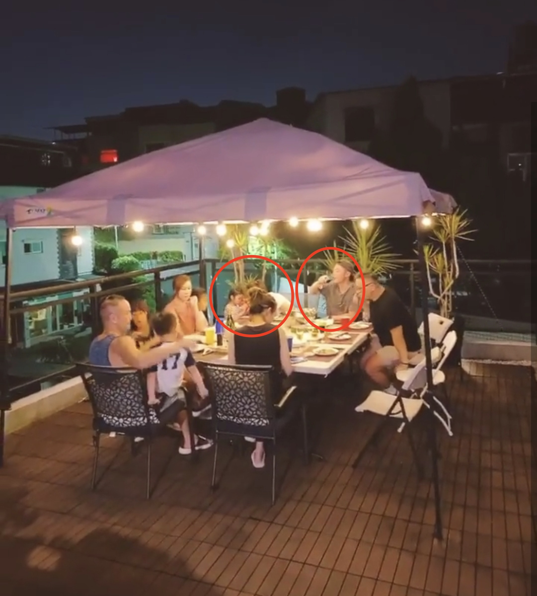 霍建华一家三口七夕聚会吃烤肉，小海豚正脸首曝光，长得像林心如