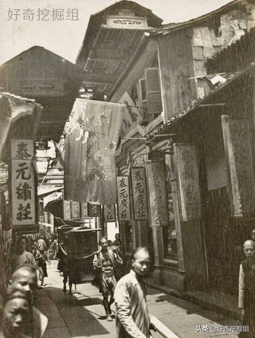 1908年珍贵晚清老照片，那时候雷峰塔还没倒塌
