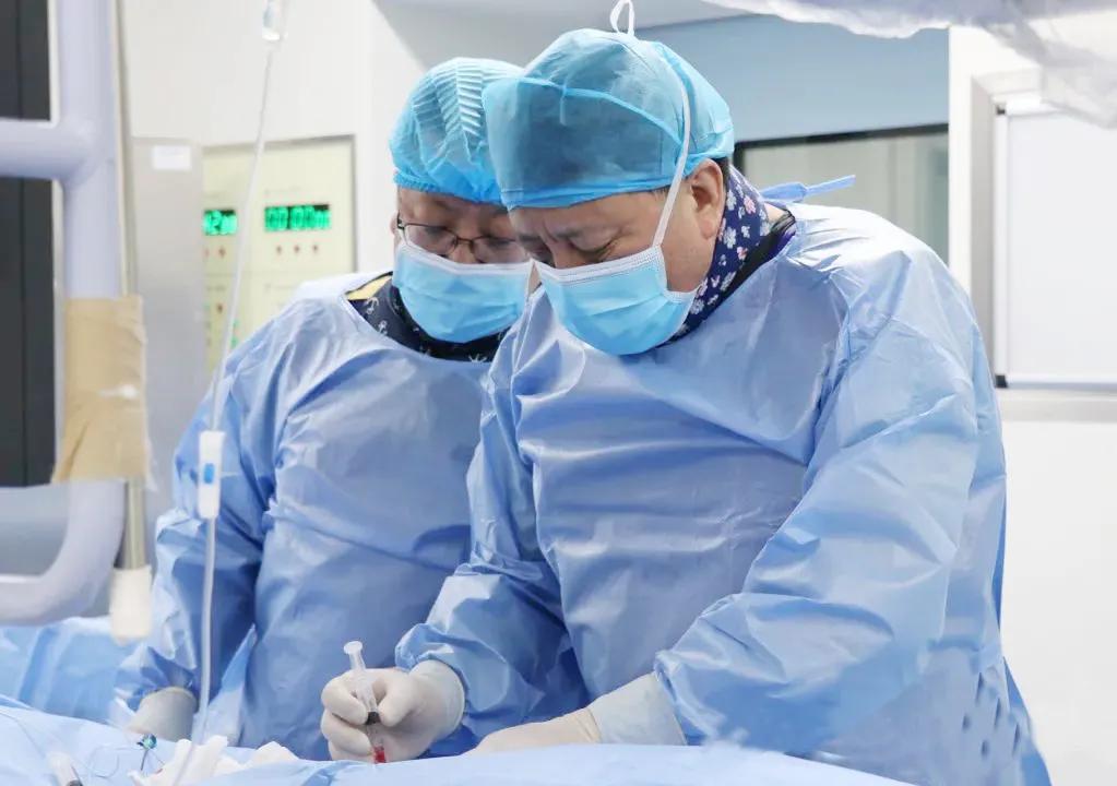 交大一附院长安区医院  凝心聚力砥砺前行  乘风破浪再续新篇