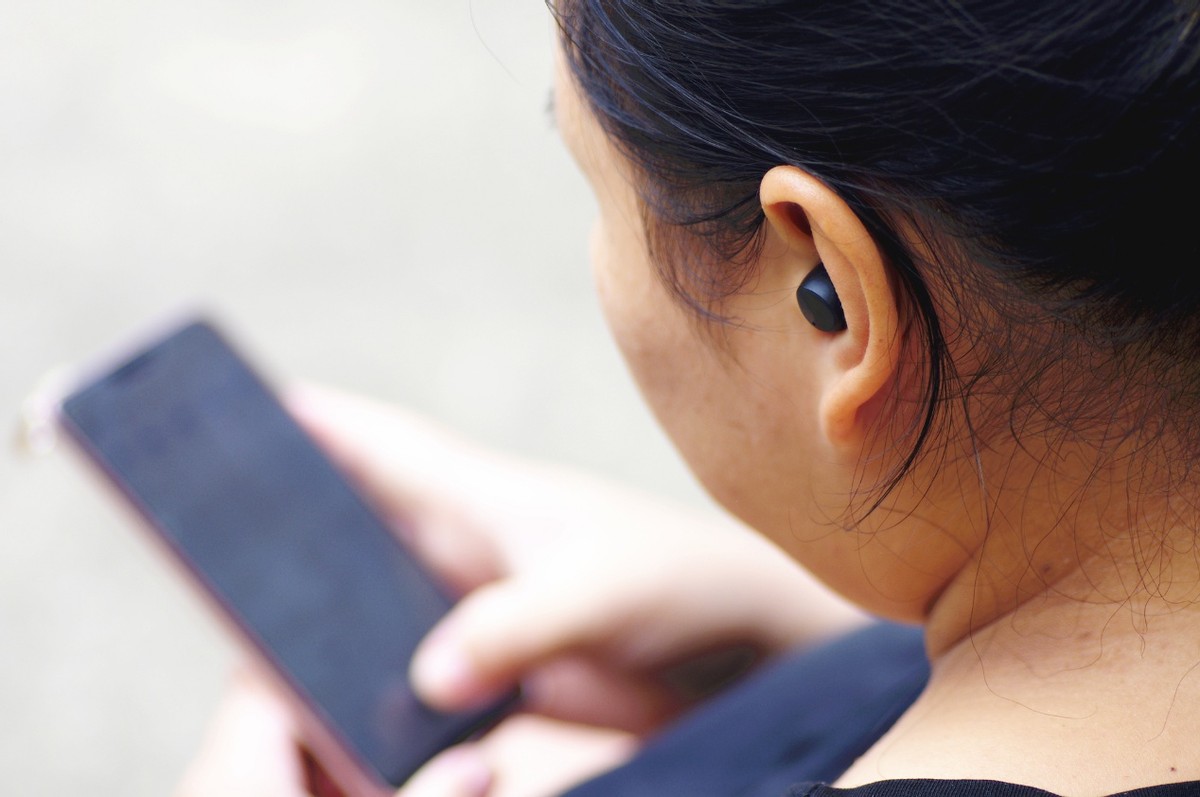 小巧舒适，隐形贴合，JEET Air2真无线蓝牙耳机