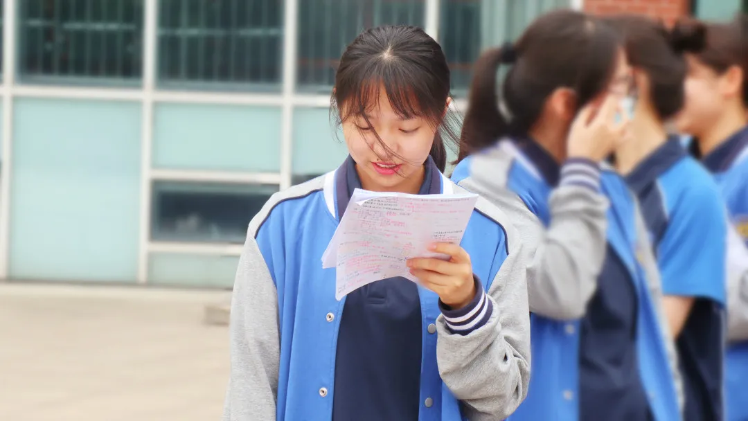 全校一心 共迎学考——高一学子参加首次学业水平考试