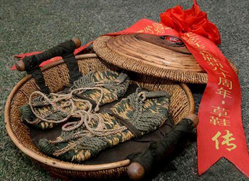 ������ũ�ó�85��ǰǷ����������400���󣬽�û�����Ǯ��