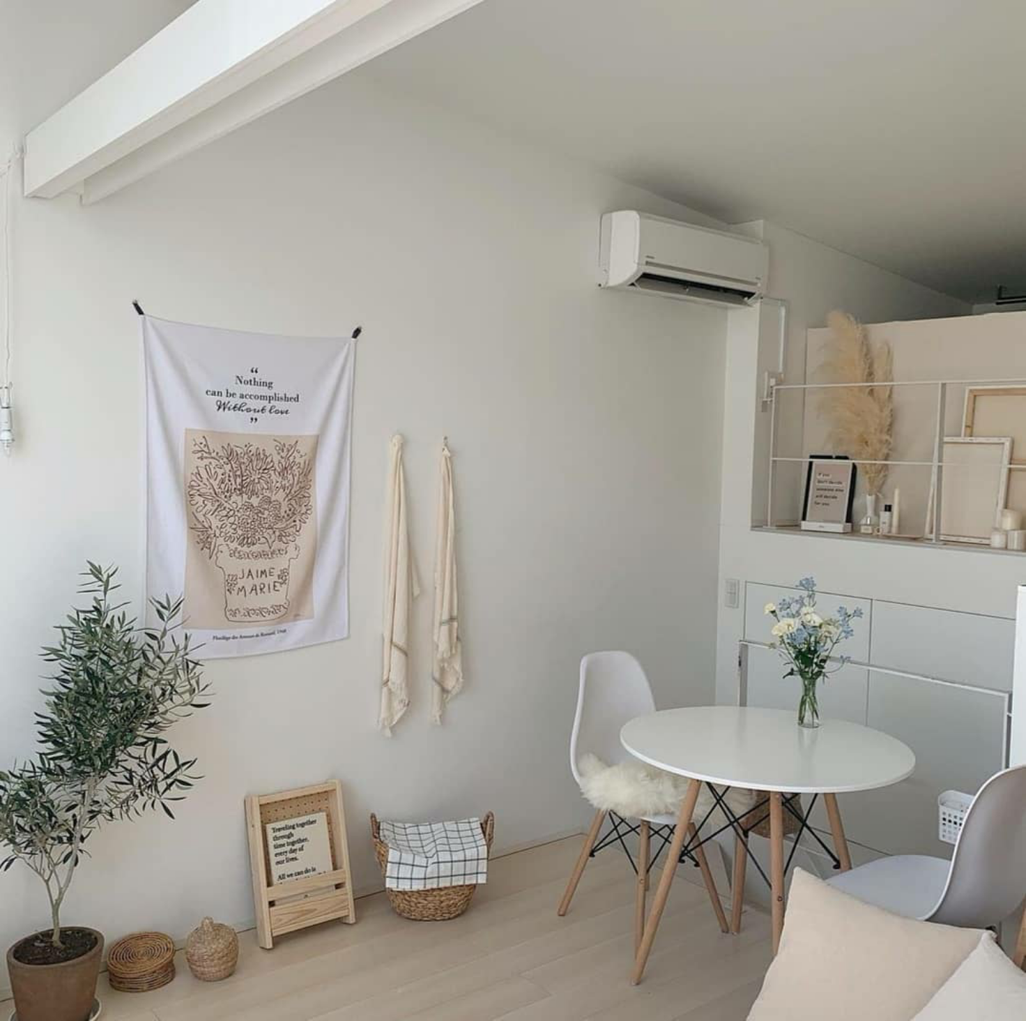 独居女生的双层loft，看完只剩羡慕