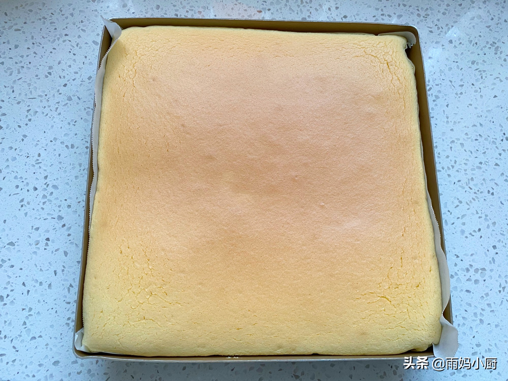 過年，想吃蛋糕自己做，1次成功不回縮不開裂，鬆軟美味又健康