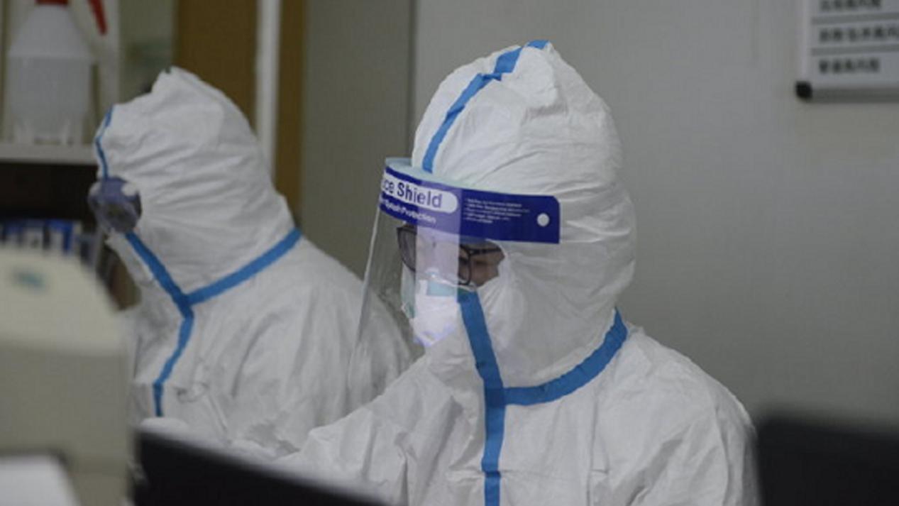 全球140多名领导专家联名要免费，钟南山认为群