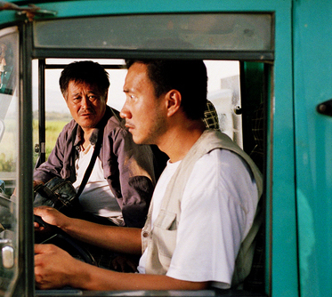 《落叶归根》是一部国产好片，但如果不是赵本