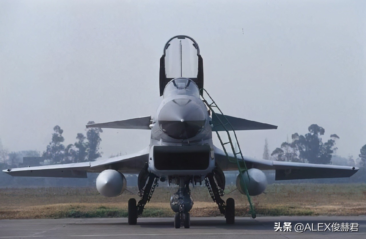 ������-10ս������Σ���������Ա���ۣ��ǳ�Σ�յ�ս����