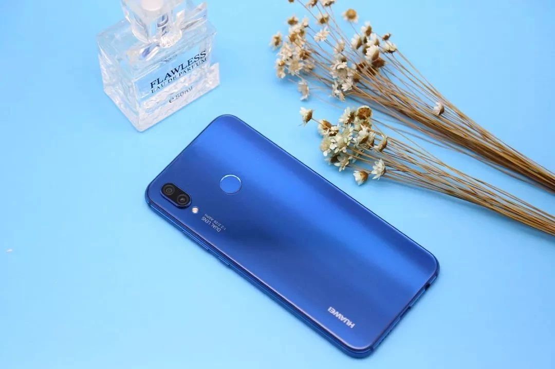 HUAWEI nova 3e值得买吗？看完这篇评测在说