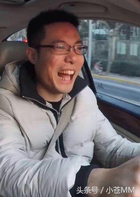 大司马这波真滴亏！网咖刚开业就被偷了二十多个鼠标！