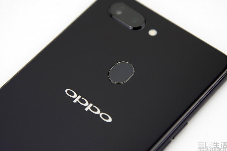 提升不止只有型号名，OPPO R15小测