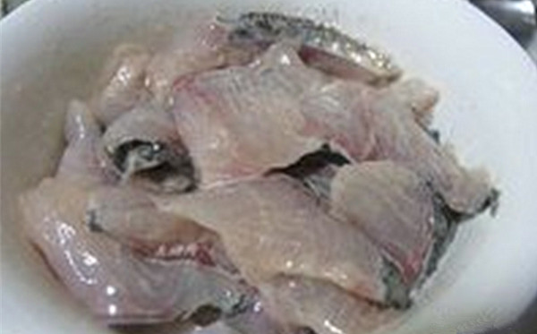 图片[2]-肥肠和鱼看起来好像不搭的美味, 没想到一起做出来味道霸道极-起舞食谱网