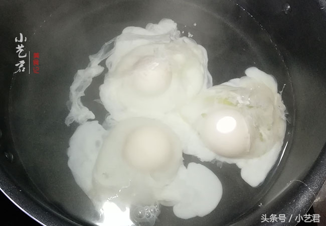 图片[4]-5分钟轻松做早餐 一把菠菜三个鸡蛋 简又单营养 全家抢着吃-起舞食谱网