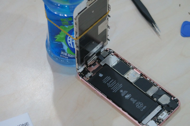 iPhone 6s 换电池经验分享