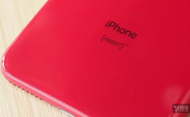 iPhone 8/8 Plus鲜红色纪念版真机图赏