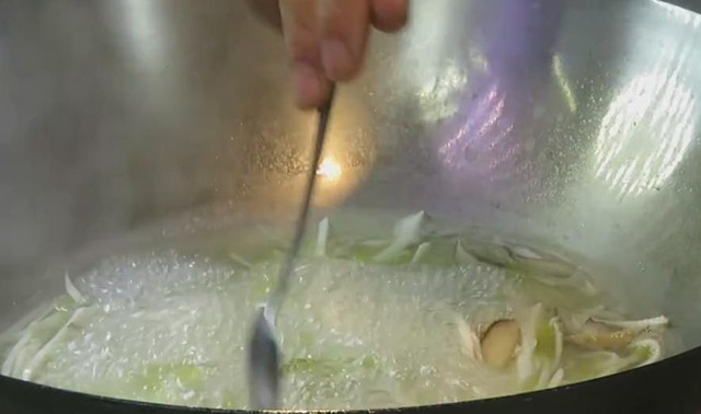 图片[9]-酸菜三丝汤做法步骤图  清爽鲜美-起舞食谱网